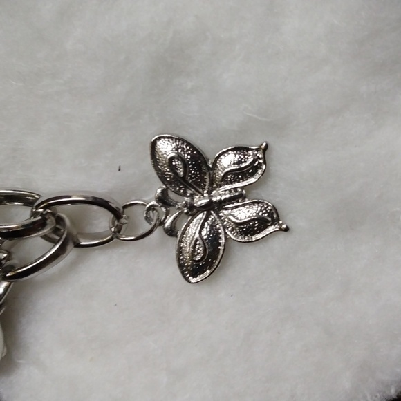 Watch/Bracelet,Silver tone,Butterfly bracelet watch. - Picture 6 of 10